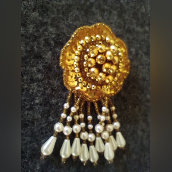 Vintage Retro Beaded Pin Brooch - Picture 3 of 4
